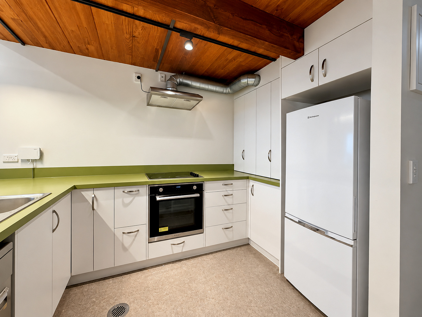 202/68 Dixon Street, Te Aro, Wellington, New Zealand — property photo 3